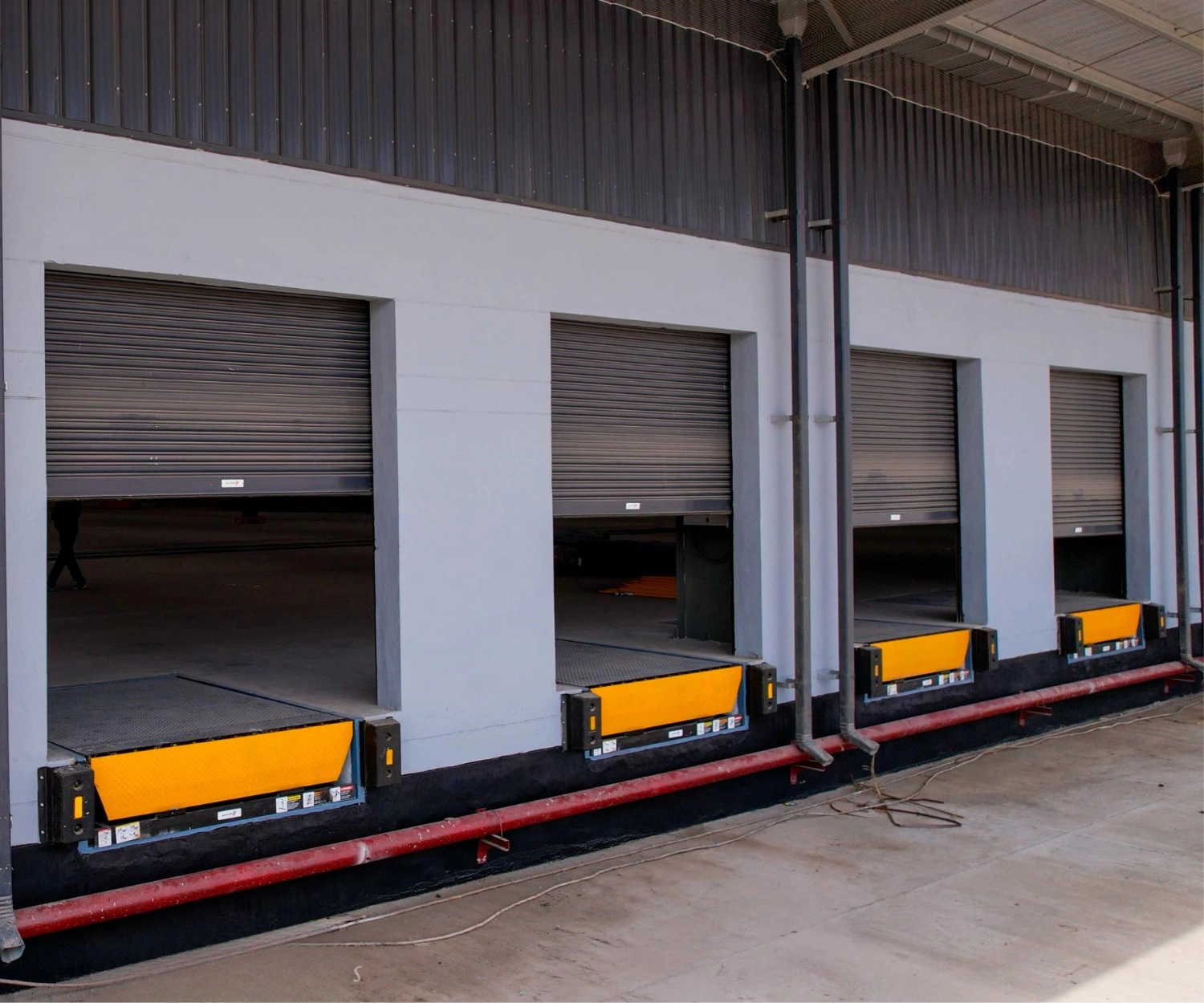 Hydraulic Dock Leveler Product Image