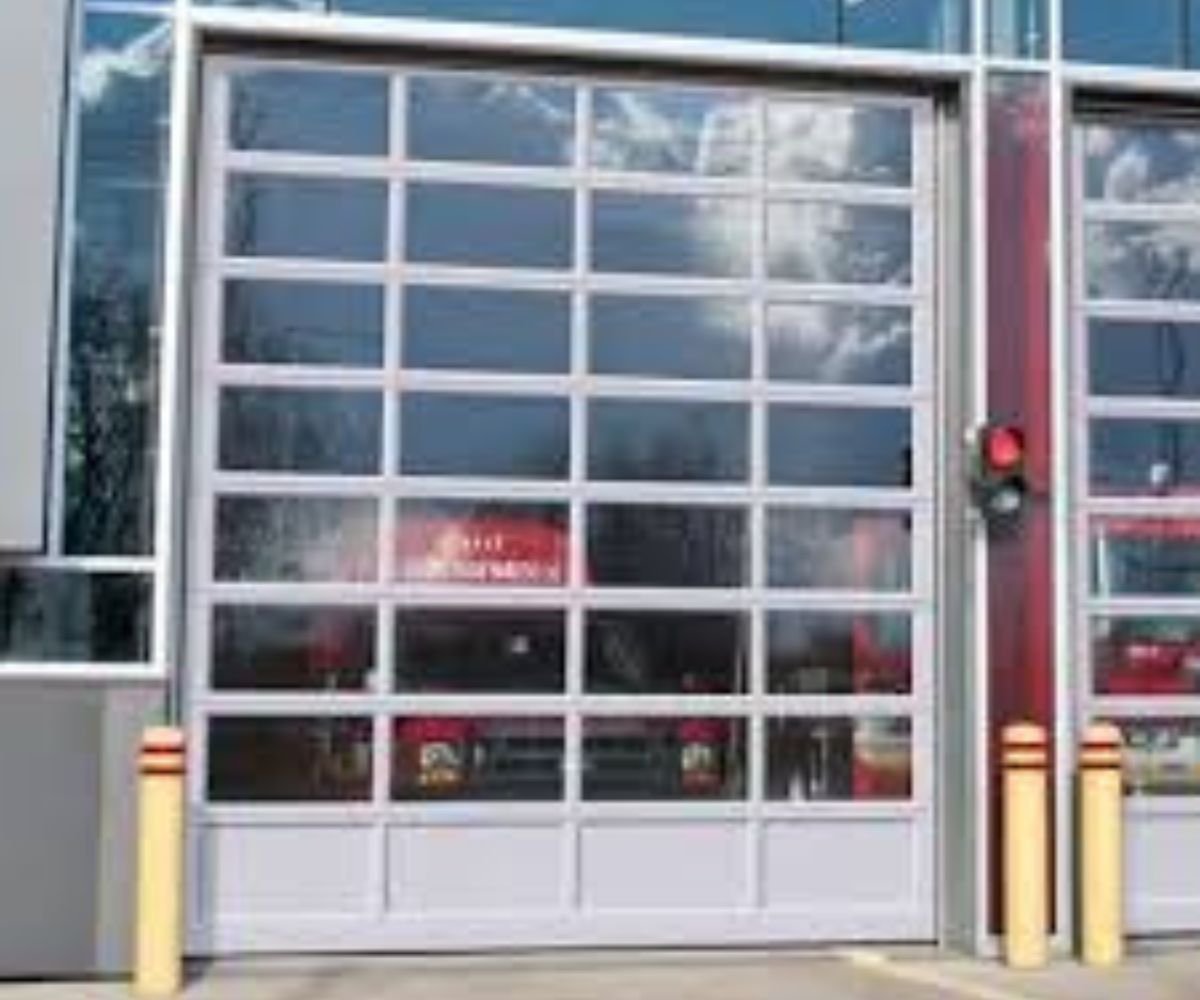 Full Vision Sectional Doors Thumbnail View