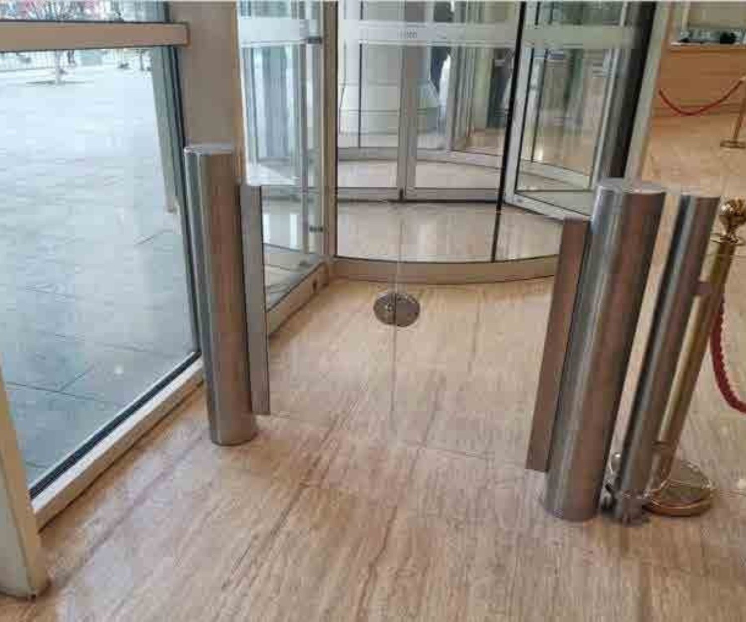 Swing Barriers (Special Access) Thumbnail View