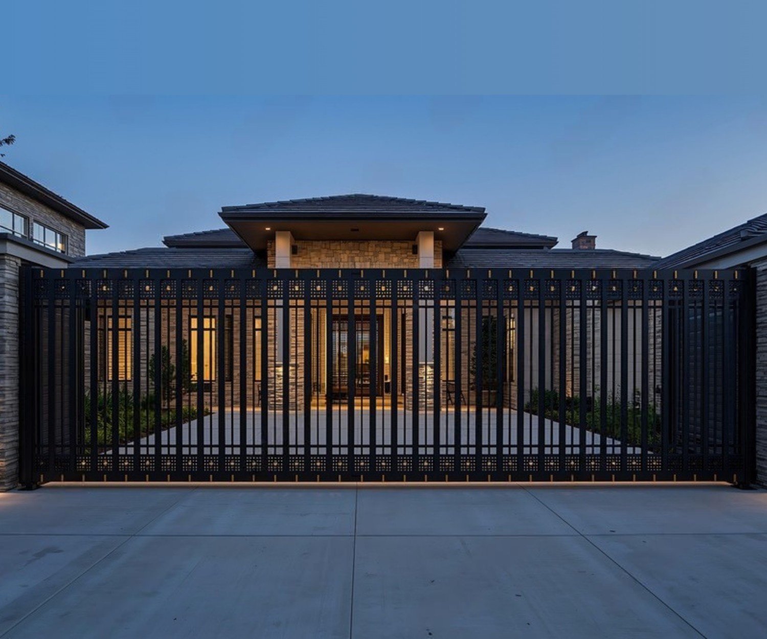 Swing Entrance Gates Thumbnail View