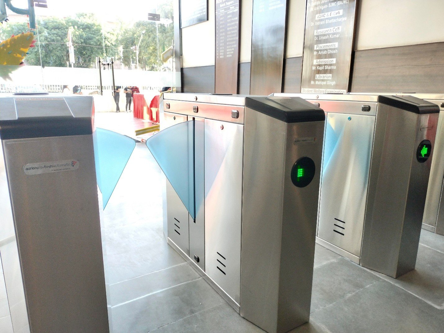 How Entrance Automation Improves Workplace Security: A Complete Guide